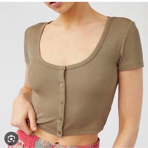 Aritzia Sunday Best ribbed crop top - Picture 2 of 3